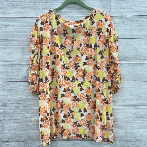 Summer Roses Top - Picture 2 of 6